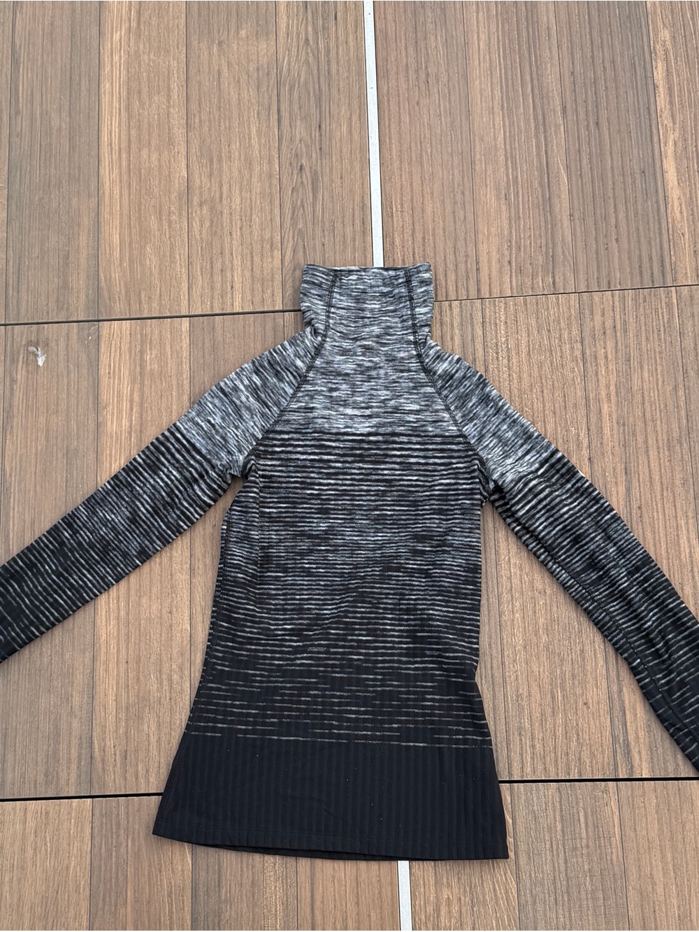 Nike Women's Black and Gray Ombre Turtleneck Sweater